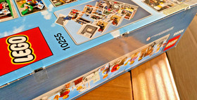 LEGO CREATOR / MODULAR: Assembly Square (10255) - RETIRED SET, UNOPENED, NEW
