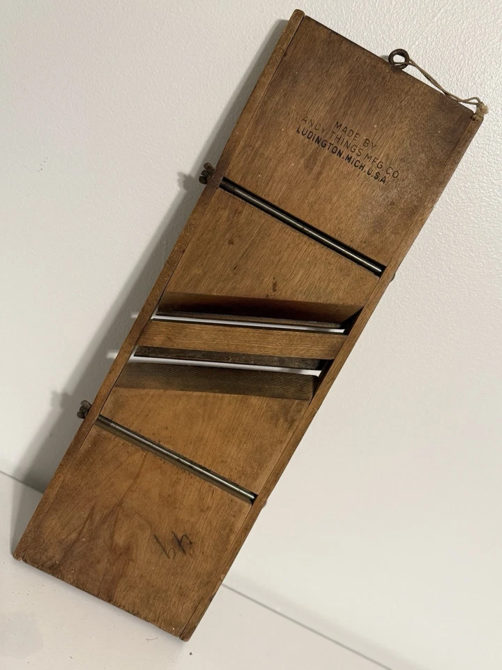 Antique Wooden Kraut Potato Vegetable Cutter Primitive Country Rusty Metal VTG - Image 3 of 4