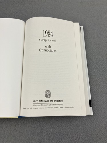 1984 by George Orwell: Individual Read Hardcover Classical Education - 第 7/8 張圖片