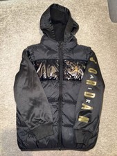 Jordan Boys Black Hooded Puffer Jacket Full Zip Hooded Polyester Size M