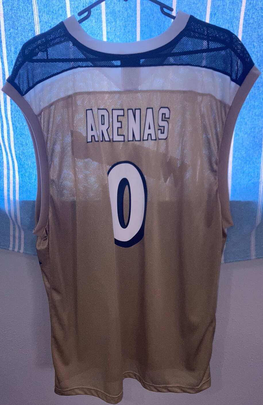 Picture 1 of 12