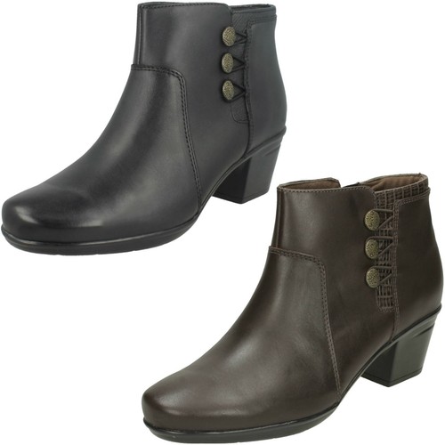 Ladies Clarks Wide Ankle Boots *Emslie 
