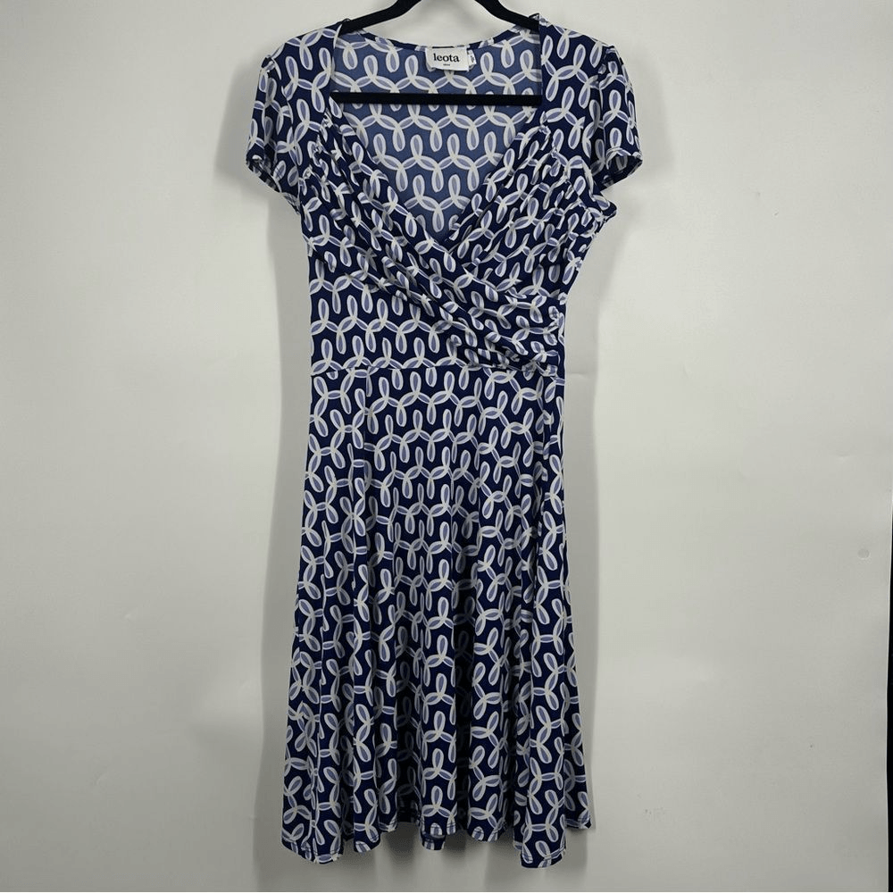 Maternity Dress Leota Emma Knit Dress LEOTA Women's Geometric Printed Short Sleeve Faux Wrap Dress Sz M Maternity Dress Leota Emma Knit Dress LEOTA Women's Geometric Printed Short Sleeve Faux Wrap Dress Sz M