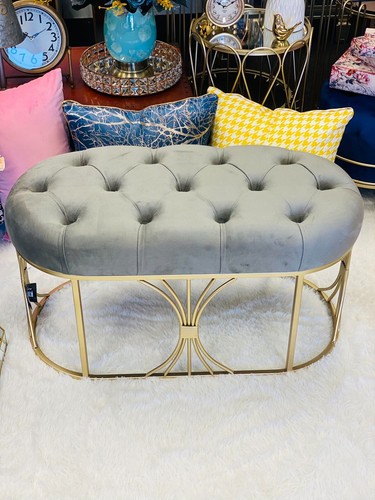 Handmade Tufted oval-shaped velvet stool with Gold metal base - Light GReY - Picture 15 of 17