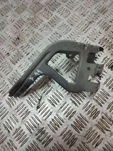 BMW 5 F10 Kotflügelhalter vorne links 2.00 Diesel 135kw 2014 25728179