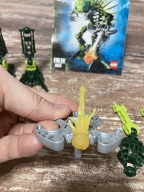 Lego Bionicle Barraki Ehlek 8920 (Incomplete Figure) Retired RARE!! w/ Manual