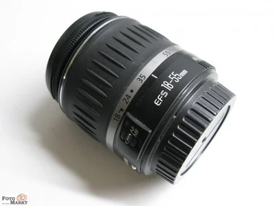 Canon EF-S 18-55mm 1:3,5-5,6 Zoom-Objektiv für DSLR-Kamera mit APS-C Sensor - Bild 1 von 3