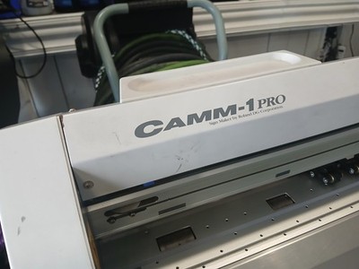 カッティングプロッター　Roland　CAMM-1SERVO Roland Introduces New CAMM-1 GX-24 Servo High-Performance Desktop