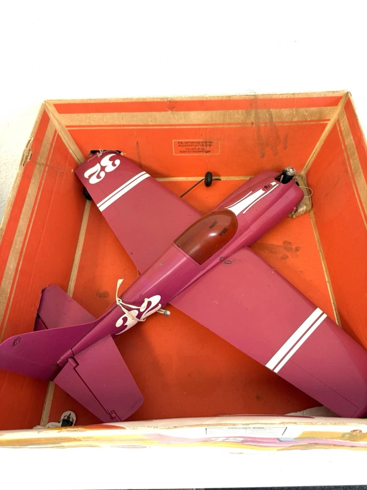 Cox Plane Airplane Super Sport Trainer #32 w/Motor Untested w Original Packaging - Image 4 of 4