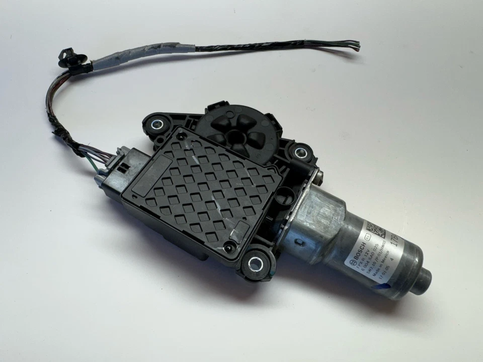 Оригинальный двигатель люка для Honda CR-V 2017-2022 годов выпуска - Изображение 2 из 4