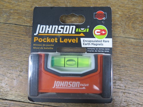 Johnson Level 1721p Magnetic Pocket Level NEW - Picture 4 of 5