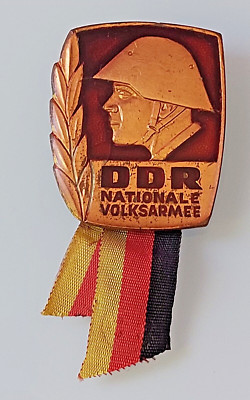 DDR EAST GERMAN ARMY COMBAT BADGE ORIGINAL RIBBON SCARCE MEDAL ORDER ...