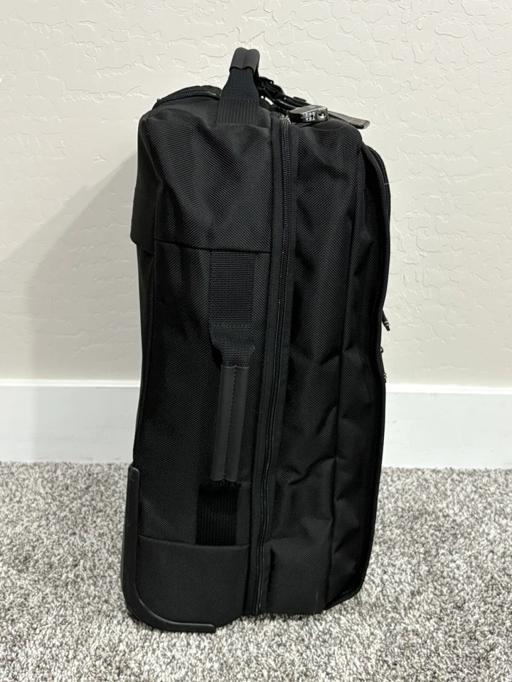 Equipaje de mano TUMI 'G4' negro nailon internacional de 2 ruedas - 22900D4 Foto 4 de 4