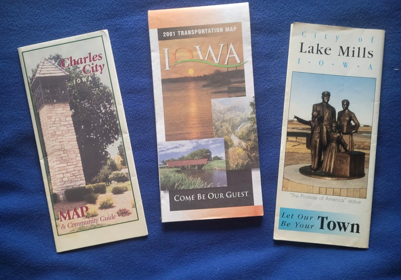 Lot 4 Iowa highway map 2001 Lake Mills & Charles City brochures, Motel insert