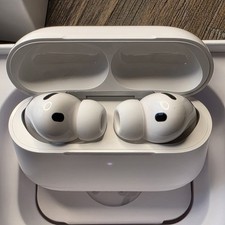 AirPods Pro 3 Used Wireless Earbuds MagSafe Case White ANC Apple Compatible