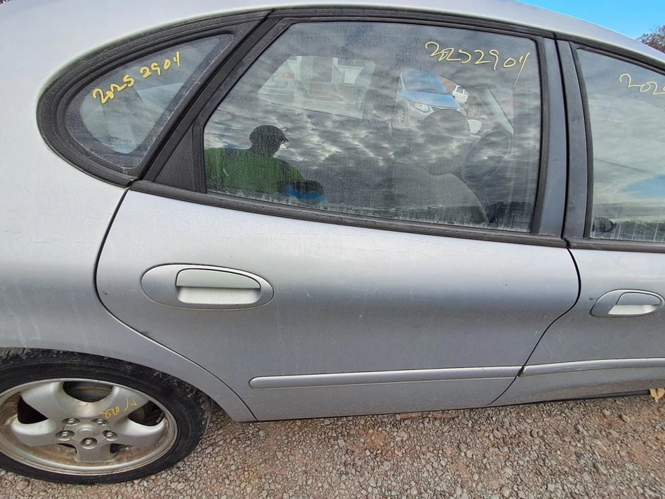 Passenger Right Rear Door Glass Sedan Fits 96-07 TAURUS 2654332 - Image 2 of 4