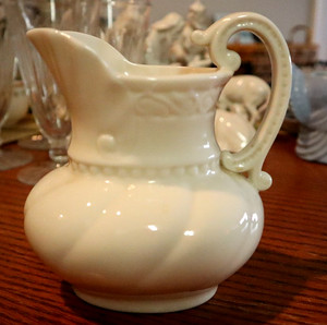 Lenox Ivory Bone China Porcelain "Colonial" Creamer / Pitcher 3.5" by 2.5" USA