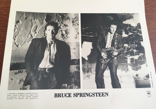 Bruce Springsteen Original CBS Records Promo Photo 8" x 10" (26cm x 20cm) 1987 - Picture 2 of 2