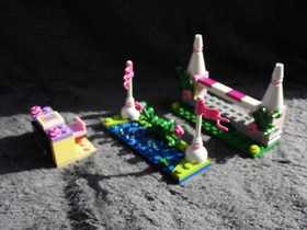 LEGO - Friends - 41057 - Heartlake Large Horse Show + Instructions