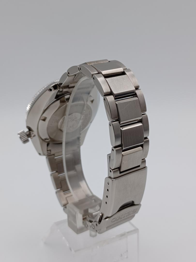 Seiko Prospex Diver SBDC061 Shogun Automatic 42mm Watch Used Seiko Prospex Diver SBDC061 Shogun Automatic 42mm Watch Used