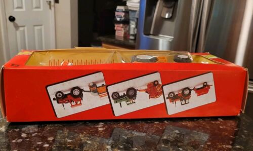 BRITIANS #9621 RENAULT 145-14 TURBO & SEED DRILL DIECAST MADE IN ENGLAND RARE - Picture 6 of 17