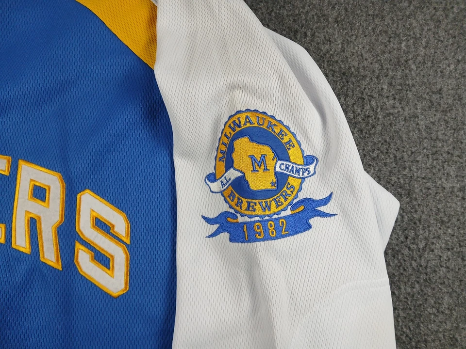 Milwaukee Brewers 1982 World Series Long Sleeve Jersey Mens Size XL Cooperstown - Image 4 of 4
