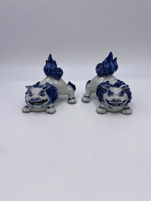 Vintage Set of 2 Japanese Foo Dog White and Blue Porcelain 4'' Figurines