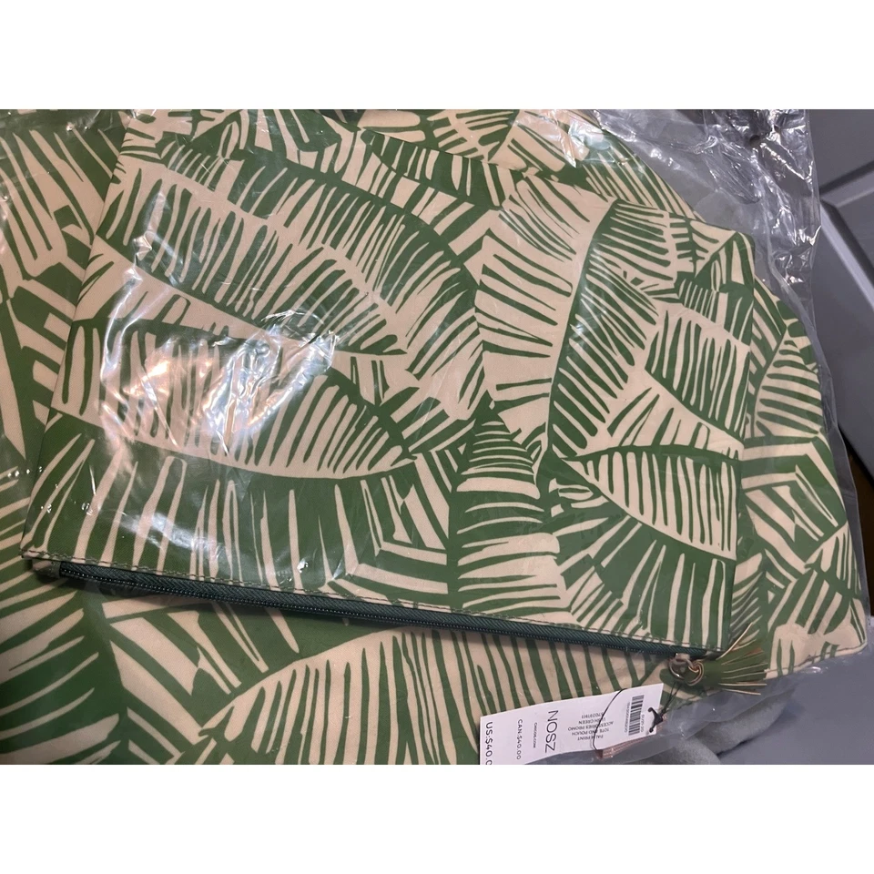 Chico's Set (2) Bolso de mano con cierre de cremallera estampado de palma y accesorio BOLSA NUEVO CON ETIQUETAS Sellado Foto 2 de 4