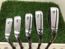 Taylormade Qi MAX LITE Iron Set Flex R