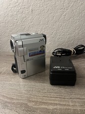 JVC GR-DVM90 2.5-in LCD MiniDV Progressive Scan 200x DZoom Camcorder For Repair