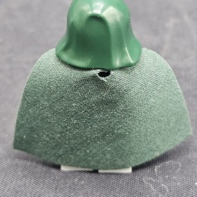 LEGO Dr. Doom Minifigure Sh0052 Marvel Superheroes 76005