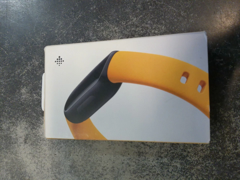 Fitbit Inspire 3 Health Fitness Tracker Yellow Brand New - Factory Sealed! - Image 3 of 4
