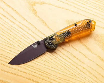 Benchmade 565PL-2501 Limited Edition Mini Freek Ultem Handle M4 Knife