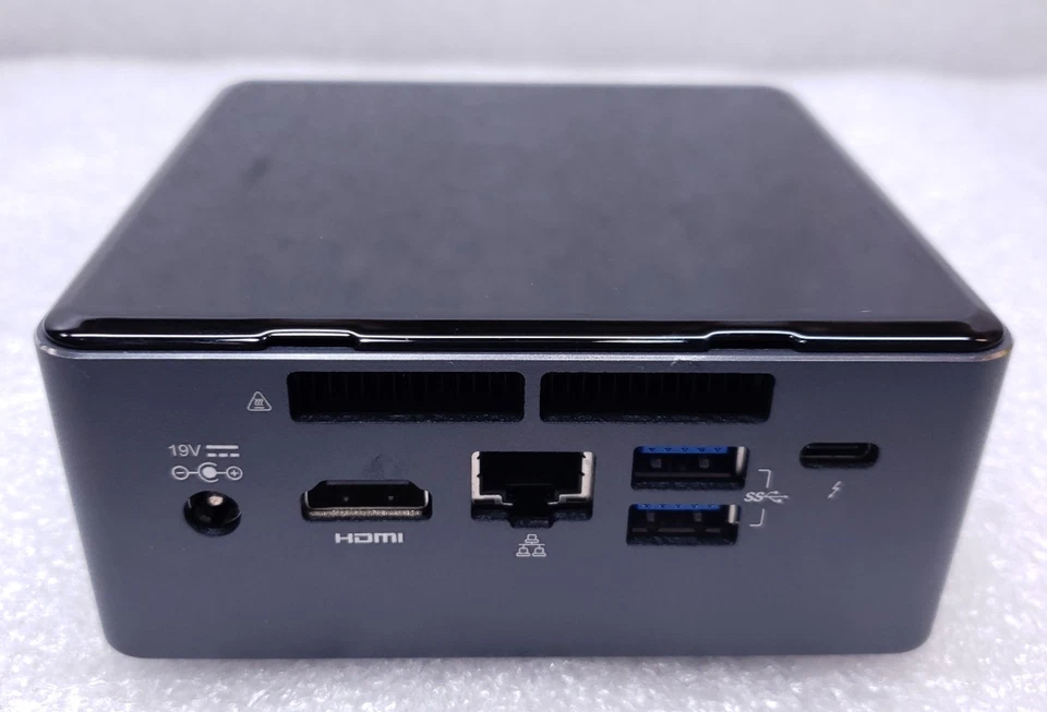 Intel NUC7i5BNH Core i5-7260U 2,2 GHz 8 GB RAM [sin unidad / sin sistema operativo] #99 Foto 2 de 4