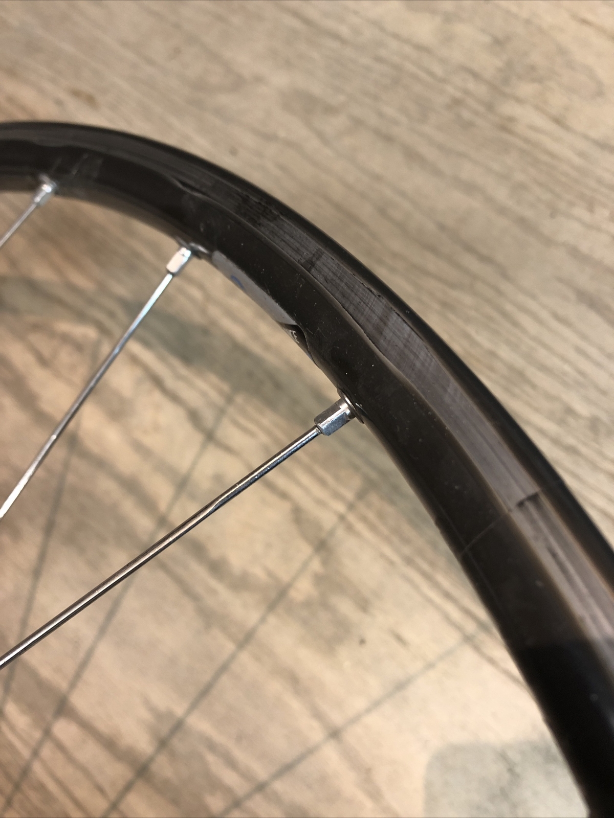 Mavic EMR7 501 Front Hub 28H x 100mm Radial Road Bike Wheel eBay