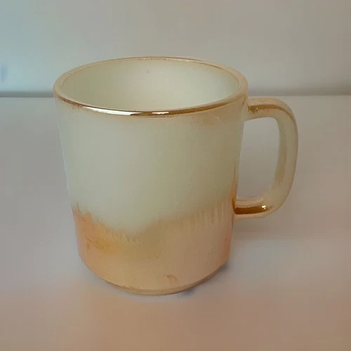 Vintage FIRE KING WARE D HANDLE Coffee Mug in PEACH LUSTER White Wash L38