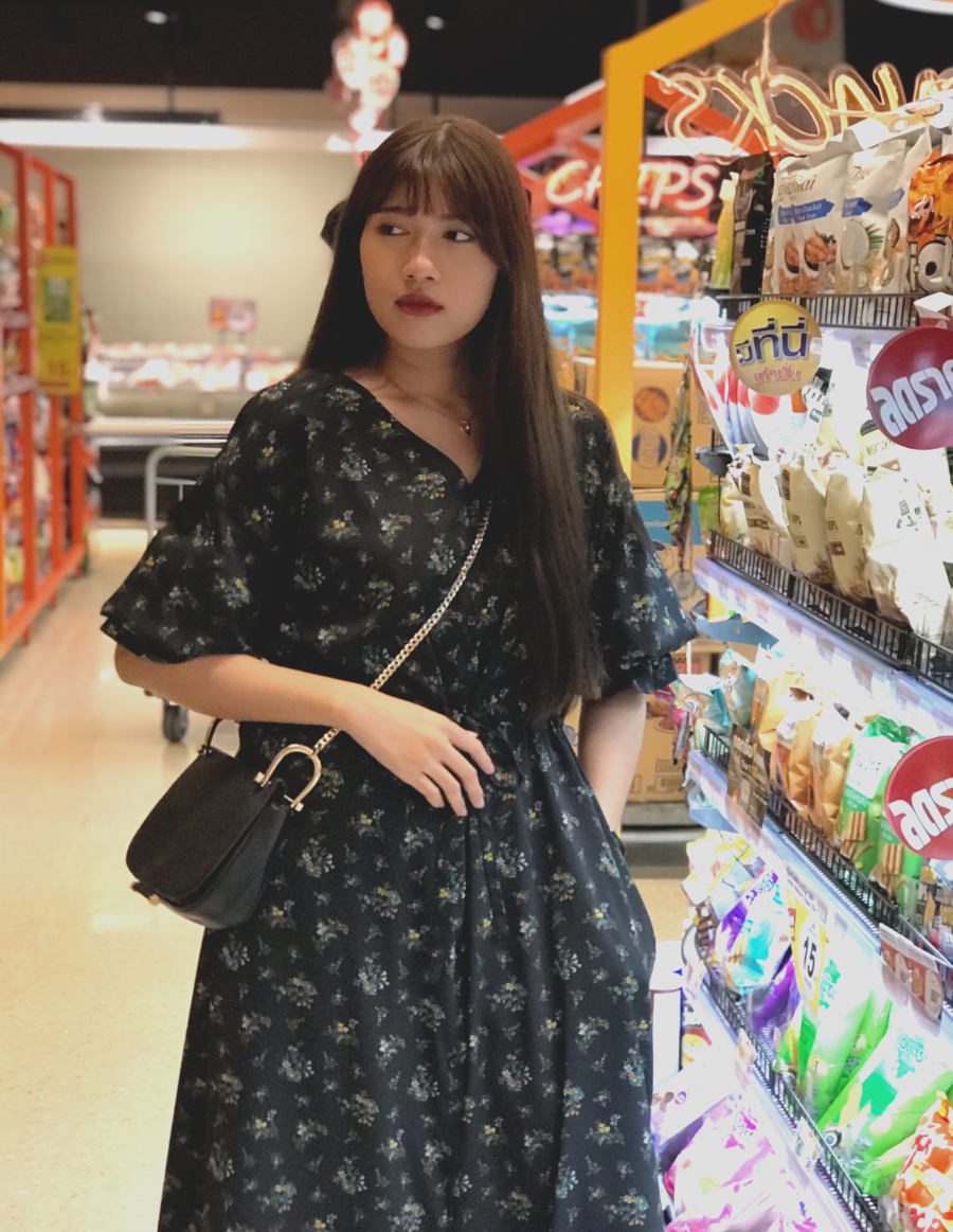 black dress with small flowers GU Floral Midi waist tie ruffle size XL zara dress with cutwork embroidery