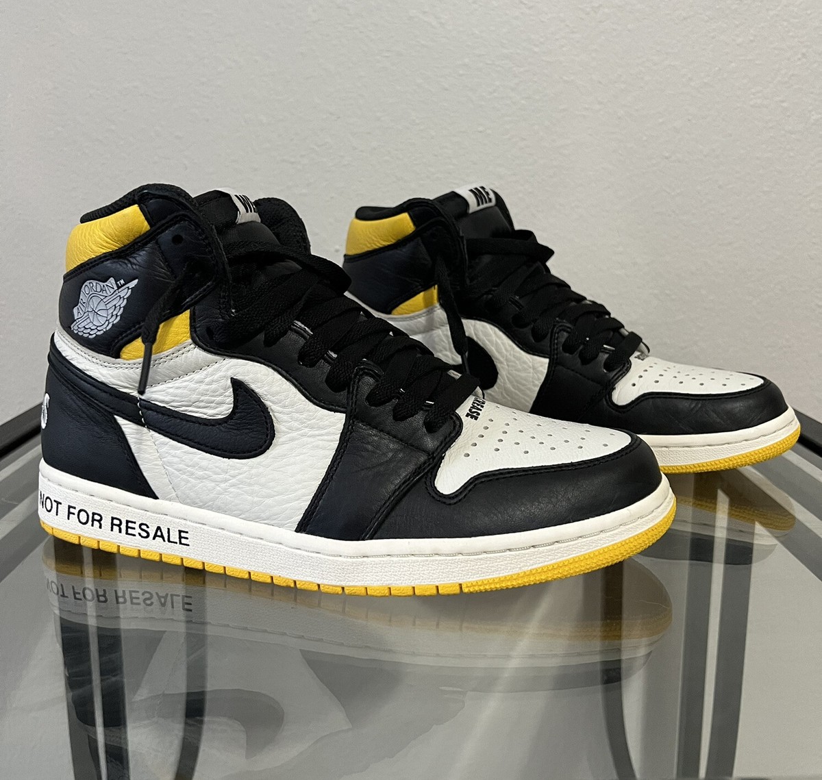 Jordan 1 Retro High Not For Resale Varsity Maize - 2018 Rare Jordan 1 Retro High Not For Resale Varsity Maize - 2018 Rare