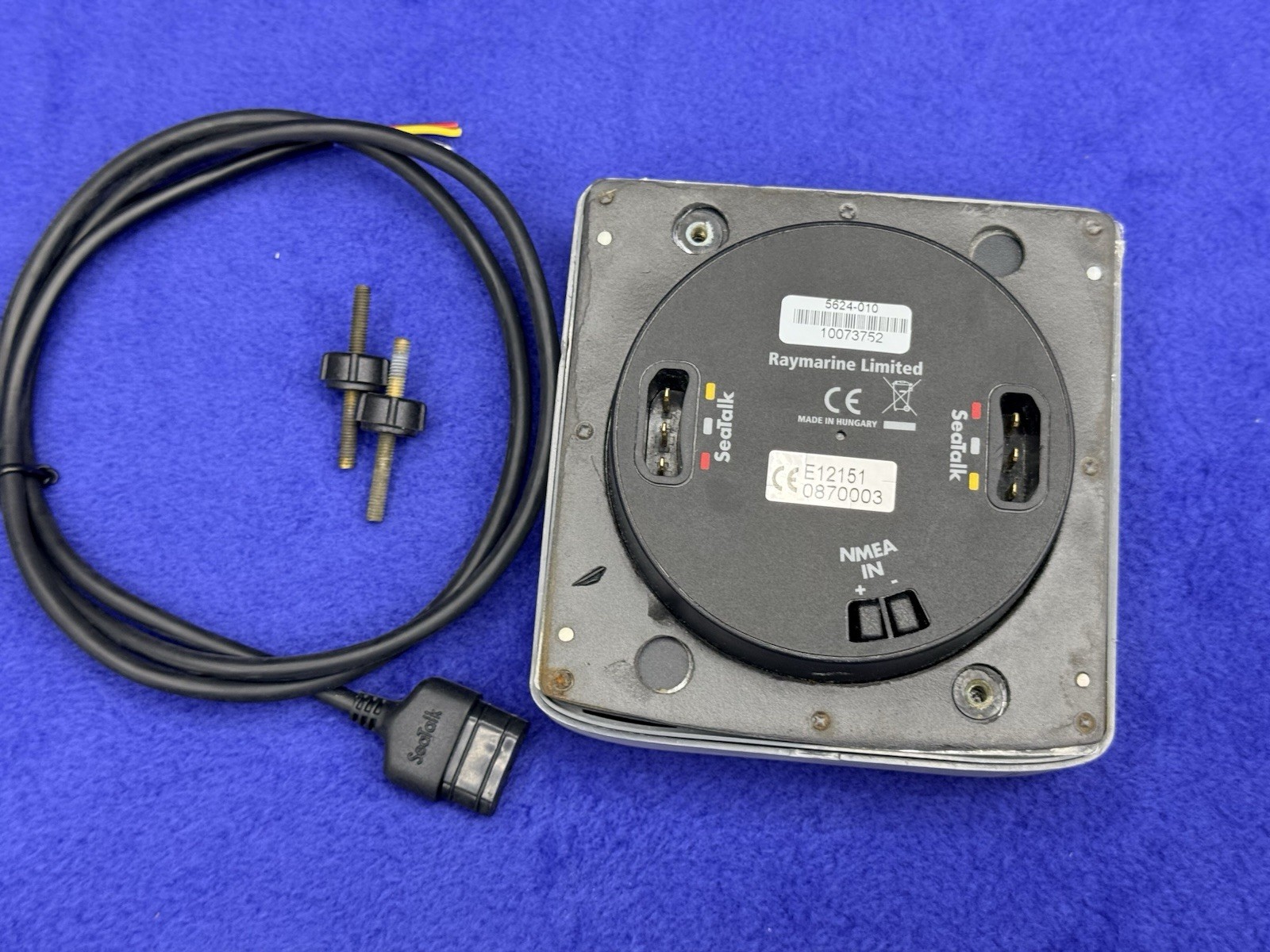 Raymarine ST6002 Smart Pilot Auto Pilot Control Head W/ Cover; Replaces ST6001