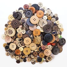TCOTBE 600 Pcs Assorted Sizes Wooden Buttons Mixed Colors Coconut Shell Wood ...