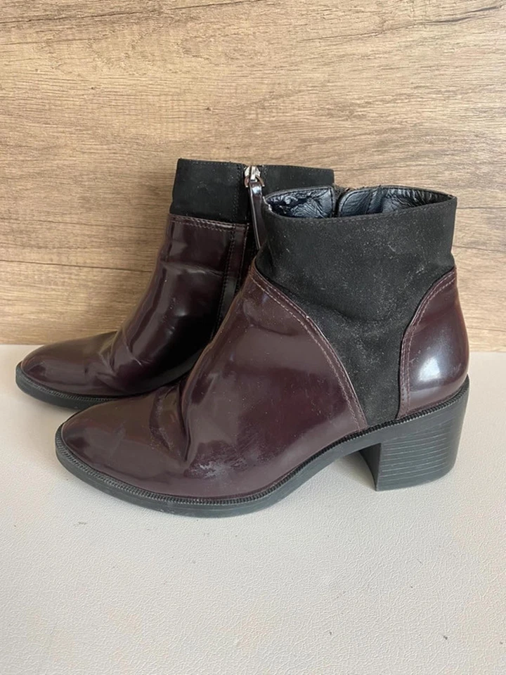 Women’s Zara dark purple shiny faux leather ankle boots shoes size uk 4 - Image 2 of 4