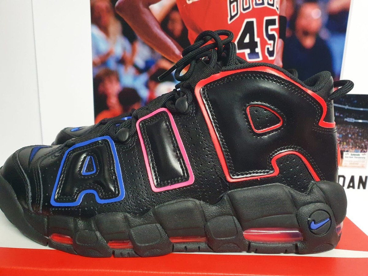 シューズ(男性用) NIKE AIR MORE UPTEMPO 27cm NIKE AIR MORE UPTEMPO '96 BLACK/WHITE-MULTI-COLOR-COBALT BLISS
