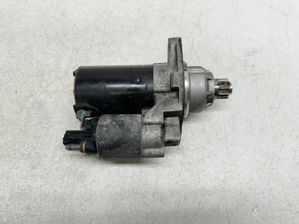 Motor de arranque Volkswagen CC H409104 2009-2012 0001121402 OEM Foto 3 de 4