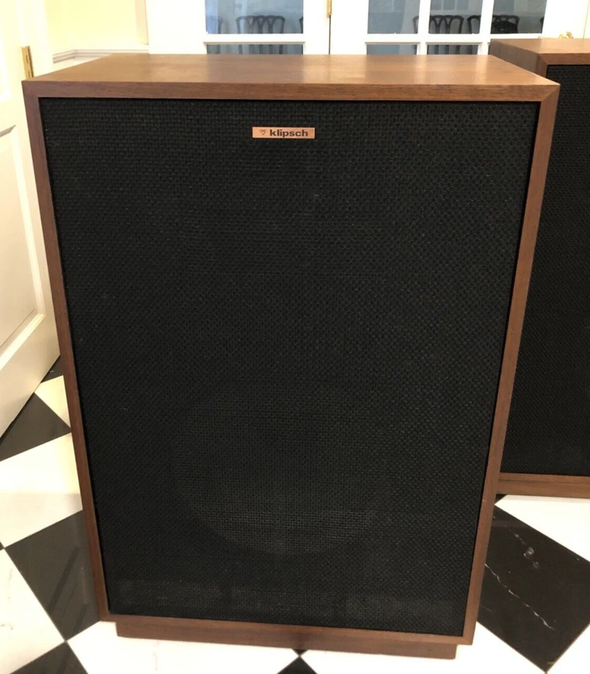 Klipsch Cornwall 1 Vintage Speakers 1987 Perfect Working Condition - Image 2 of 4