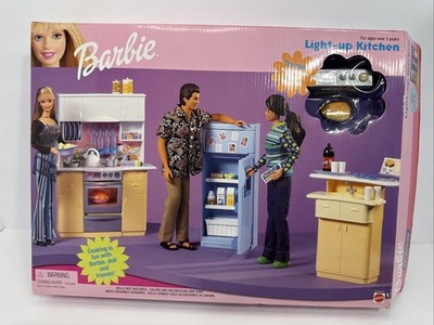 1999 Barbie Light-Up Kitchen 67554 NEW IN BOX, OPENED