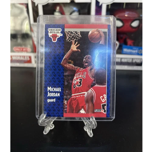 Fleer 1991-92 Michael Jordan #29 Chicago Bulls NBA Basketball Trading Card