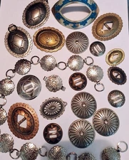 LARGE LOT OF VINTAGE CONCHO'S ONE 925