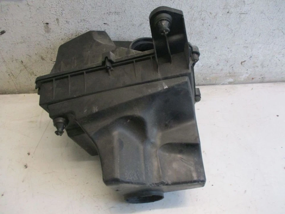 Carcasa del filtro de aire caja del filtro de aire caja del filtro de aire se adapta a VOLVO V50 (MW) 2. Foto 4 de 4