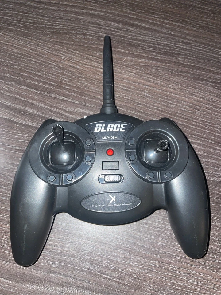 Vintage Horizon Hobby Blade Nano QX 18-Gram Quadcopter w/ remote RTF - Image 4 of 4