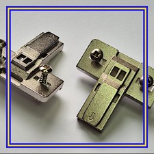 128711 X 2 IKEA Hemnes, piastra con cerniera Sundvik